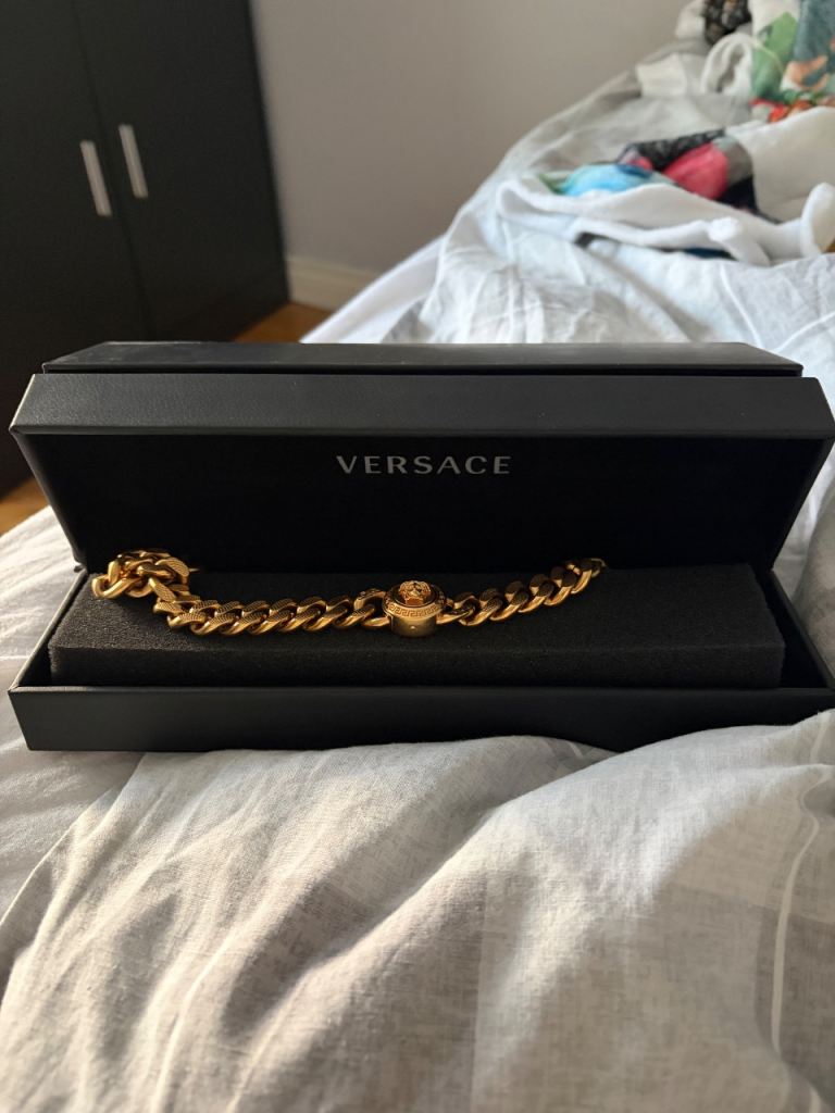 Men’s Versace Medusa Chain 18k Gold plated