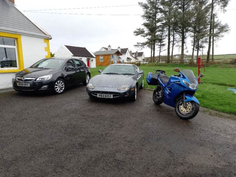 1996 JAGUAR XK8. STRICTLY CALLS ONLY NO TEXT MESSAGES.