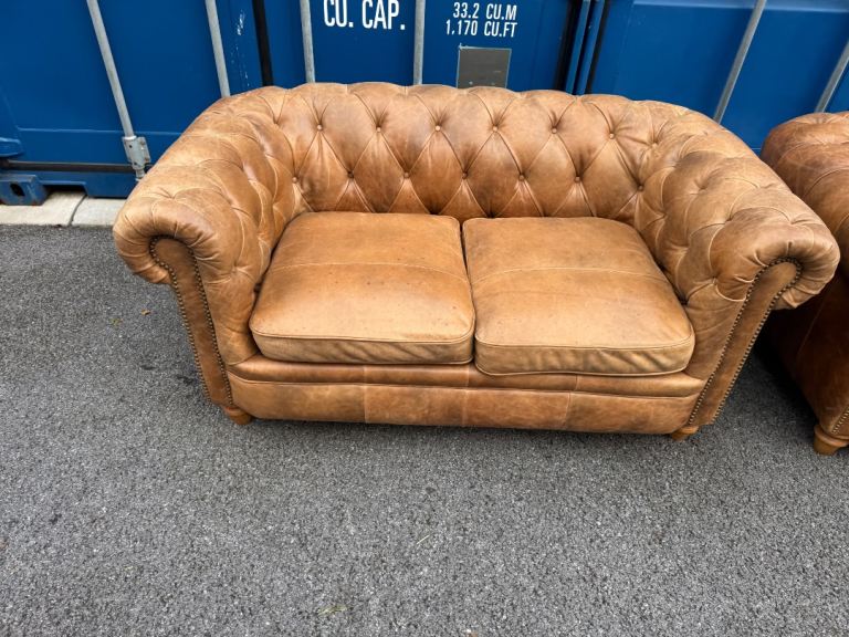 Alexander & James Buffalo Leather Sofa very good quality possible delivery 