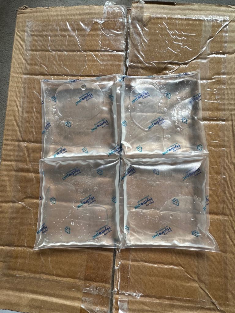 Box of 40 ice packs all new and unused