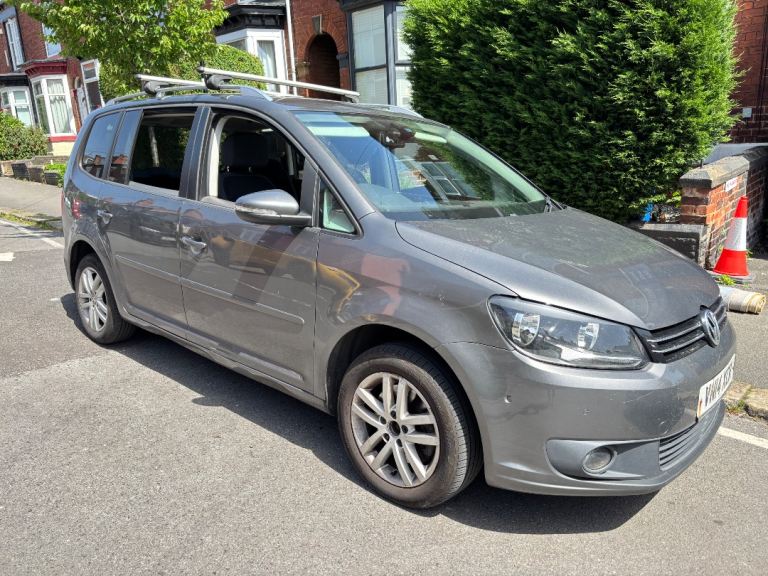 Volkswagen, TOURAN, MPV 7 Seater 2014, Semi-Auto, 1968 (cc), 5 doors