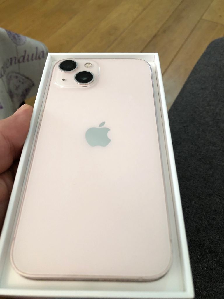 iPhone 13 unlocked 128gb pink edition in good working condition 