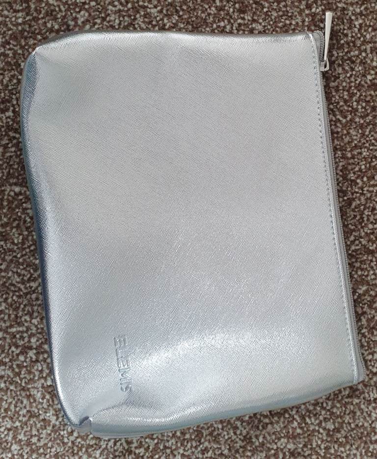 Elemis Silver Tote Bag, Zipper Fastening, Brand New