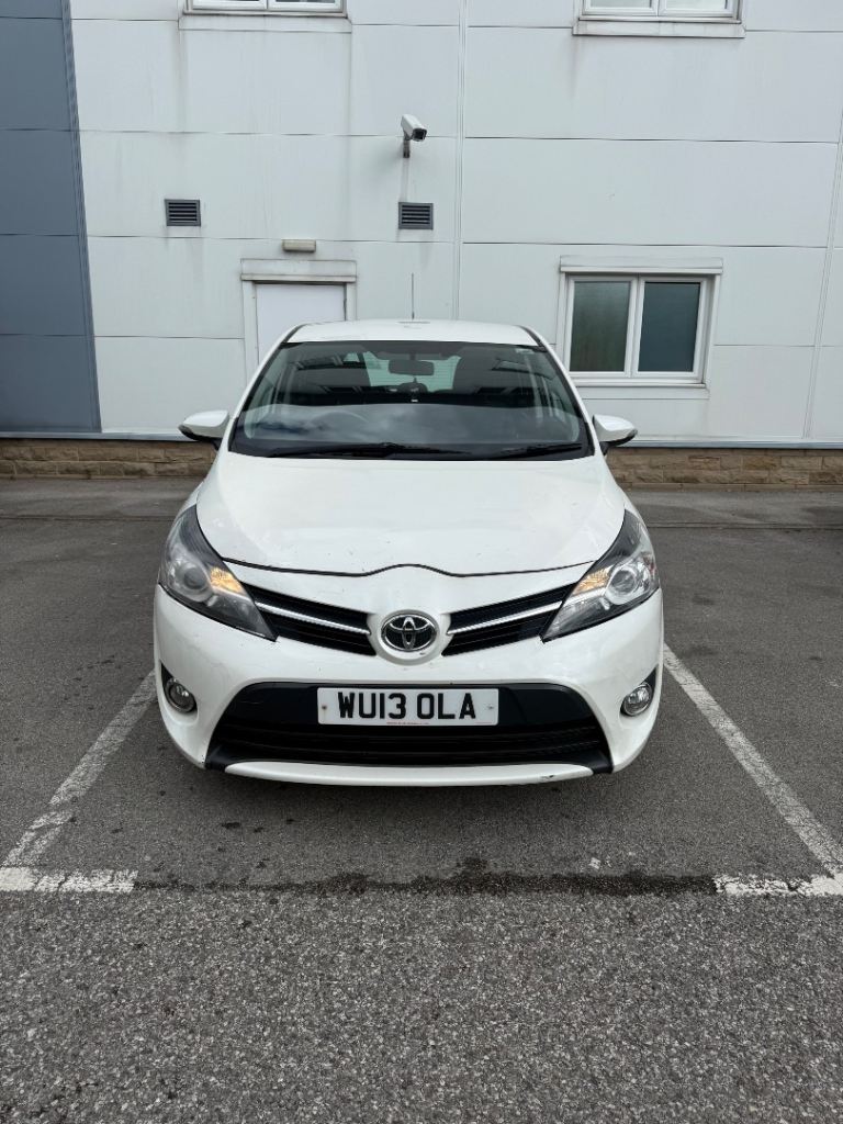Toyota, VERSO, MPV, 2013, Manual, 1998 (cc), 5 doors