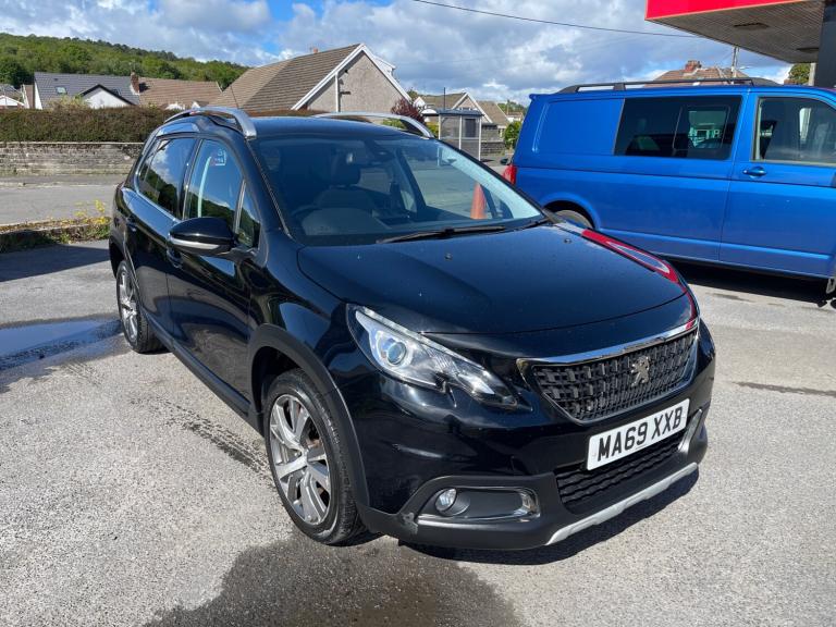 2019 Peugeot 2008 1.2 PureTech 110 Allure Premium 5dr HATCHBACK Petrol Manual