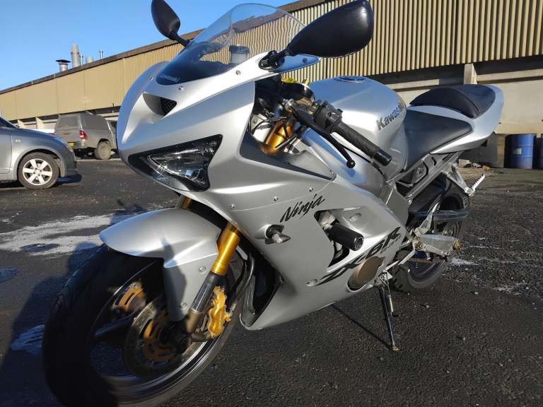 2005 05 KAWASAKI ZX6R ZX 636 NINJA SILVER SPORTS 600 ZX636 ZX600R