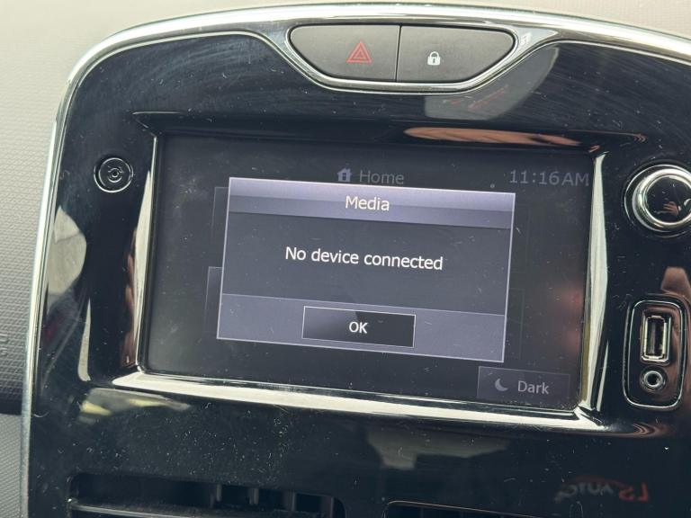 2014 Renault Clio 1.2 16V Dynamique MediaNav 5dr HATCHBACK PETROL Manual