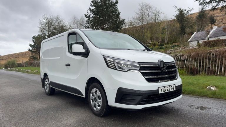 Renault, TRAFIC, Panel Van, 2024, Manual, 1997 (cc)