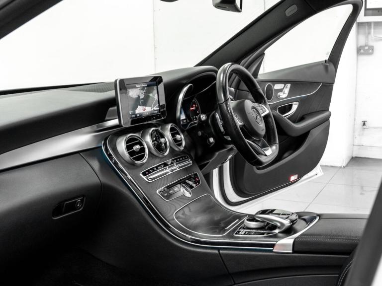 2017 Mercedes-Benz C Class C220d AMG Line Premium 5dr 9G-Tronic ESTATE DIESEL Automatic