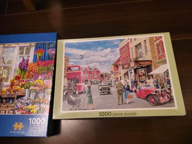 2 1000 piece jigsaws  Corner Piece Flower shop£3, 1940s High Street, bygone time