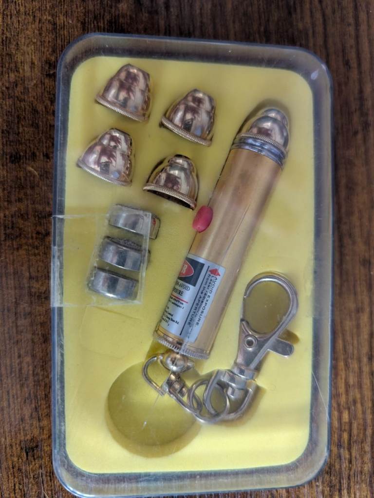 Laser Pointer Light Cat Toy Interactive Training Keychain LED BNIB