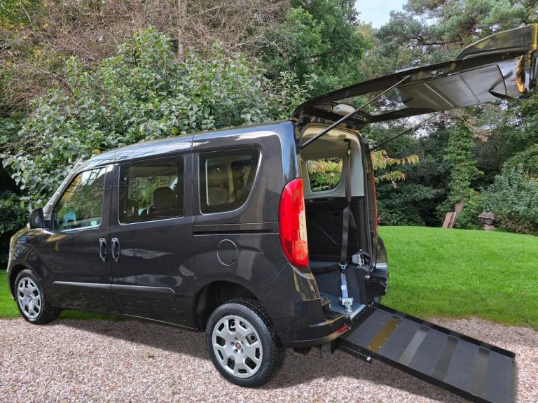 2015 Fiat Doblo 1.4 16V 3 Seater Wheelchair Accessible Vehicle + Only 28,246 Miles  Wheelchair Ac...