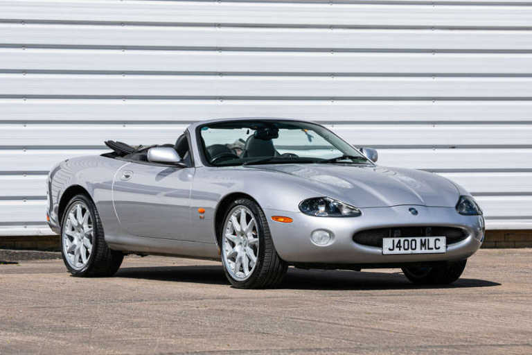  Jaguar XKR Automatic