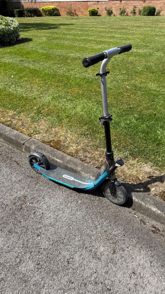 Oxelo folding Commuter Scooter