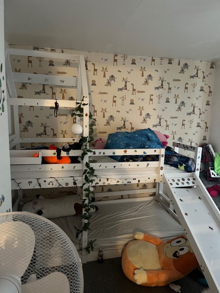 Jungle bunk bed 
