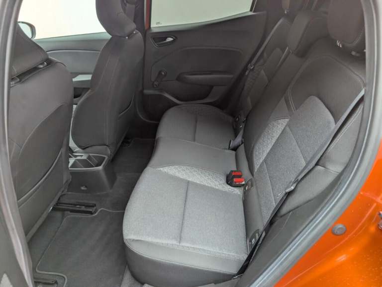 2020 Renault Clio 1.0 TCe Iconic Hatchback 5dr Petrol Manual Euro 6 (s/s) (100 ps) CRUISE CON HAT...