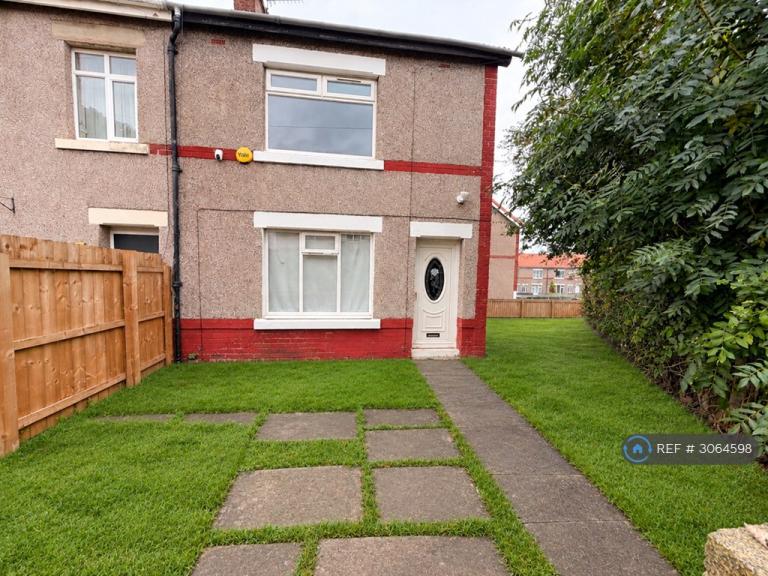 2 bedroom house in Dawdon Crescent, Seaham, SR7 (2 bed) (#3064598)