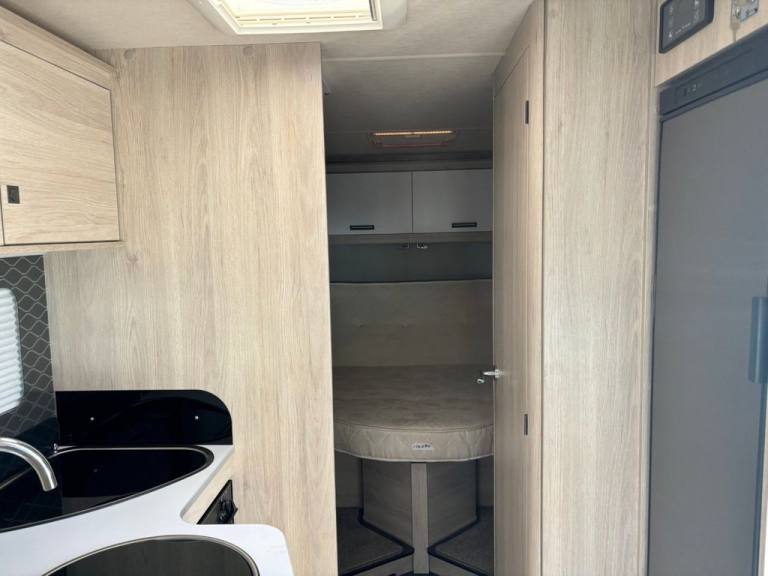 2023 72 FORD AUTO-TRAIL  TRANSIT FORD F74 MOTORHOME  LOW MLS ( NO VAT ) DIESEL