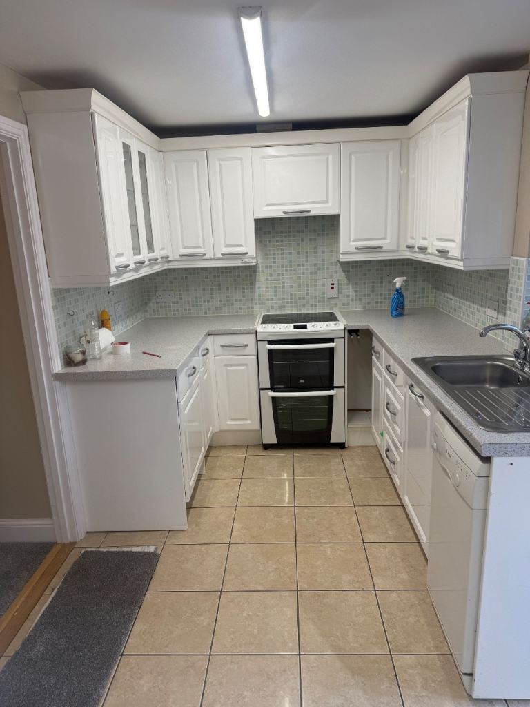 Spacious 3 bed bungalow in clacton on sea