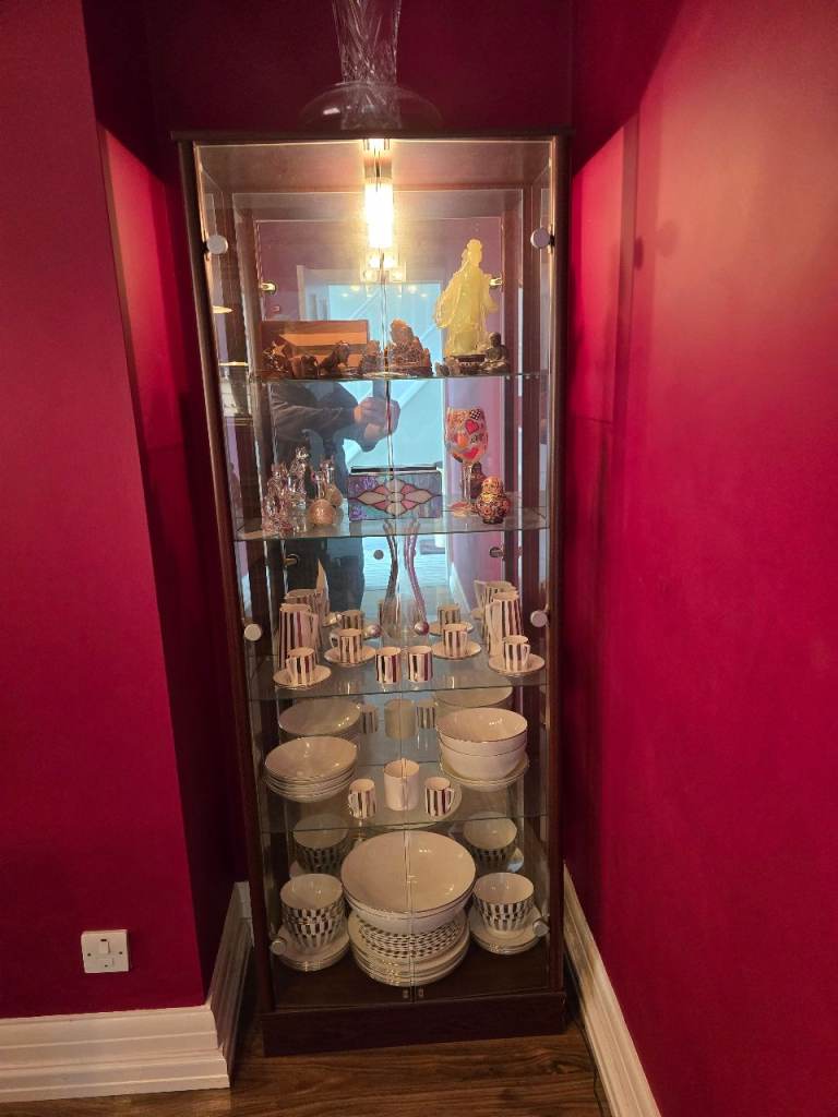 Display Cabinet