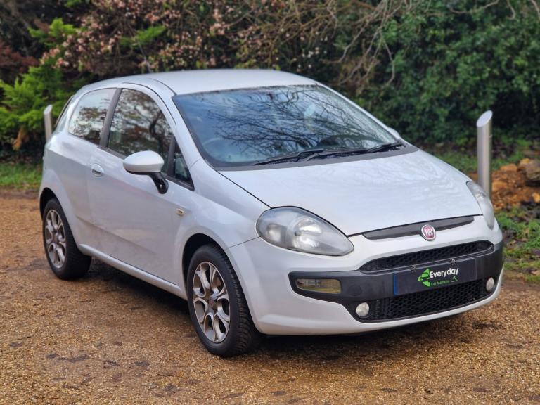 2010 Fiat Punto Evo 1.4 GP 3dr **ULEZ Compliant** HATCHBACK Petrol Manual
