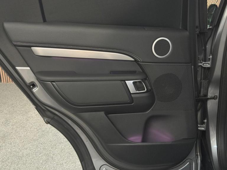  Land Rover Discovery 3.0 D350 MHEV Dynamic HSE Auto 4WD Euro 6 (s/s) 5dr Diesel Automatic