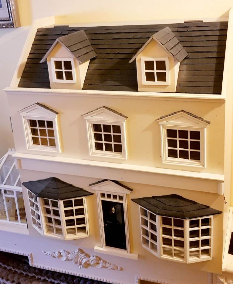 Large wooden adults Dolls House and lots of Accessories 