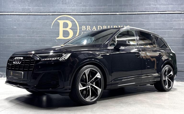 AUDI Q7 3.0 TFSI V6 55 Black Edition 2021