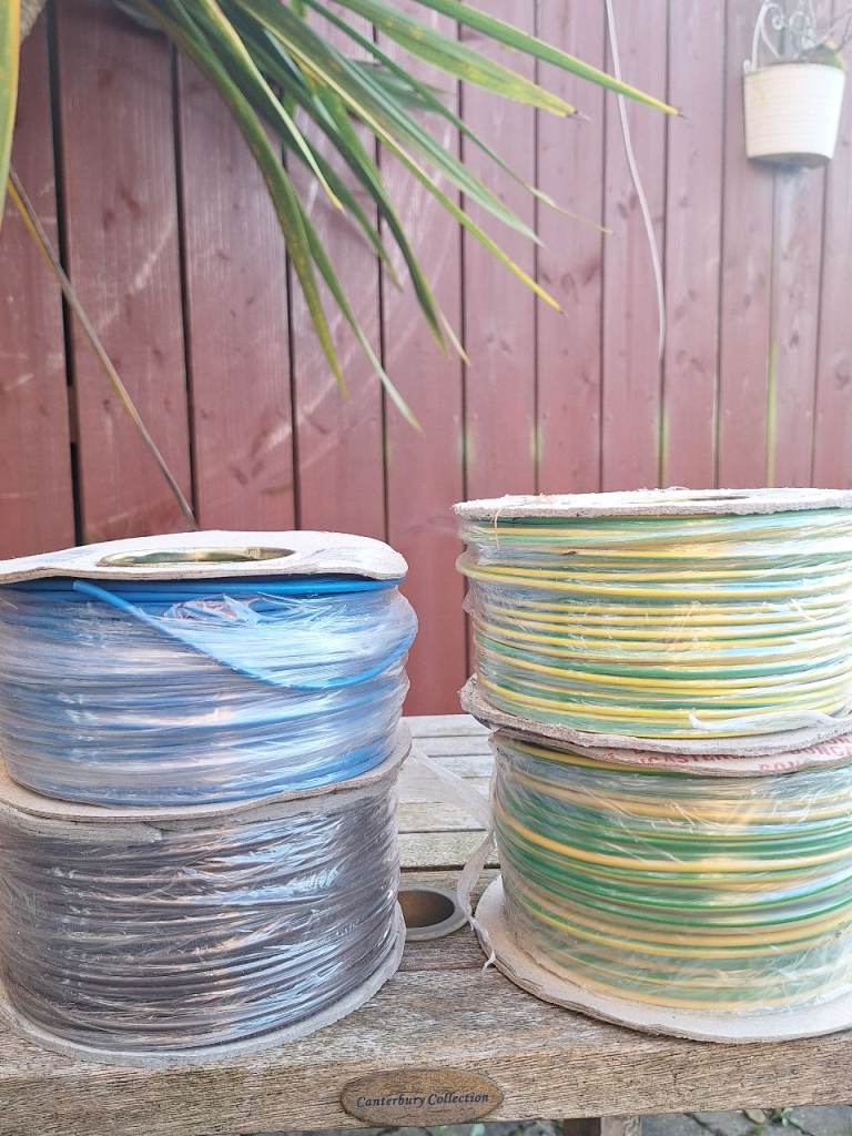 4 spools Industrial home cable wiring. Various manufacturers and spec earth wire ect 100 metres each