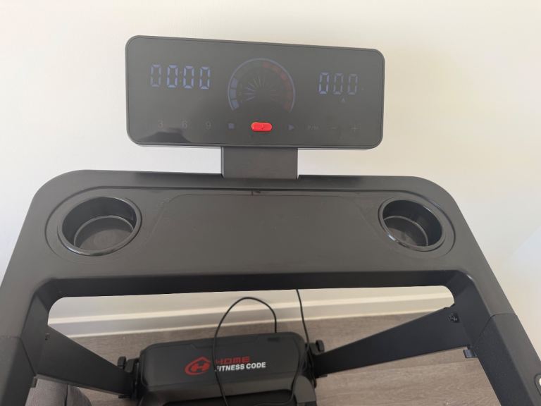HORIZON FITNESS CODE Treadmill – Good Condition