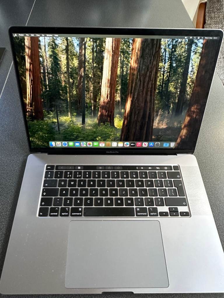 Apple MacBook Pro 16″ 2019 i9 2.3GHz 32GB RAM 1TB SSD Retina Display Space Grey Laptop