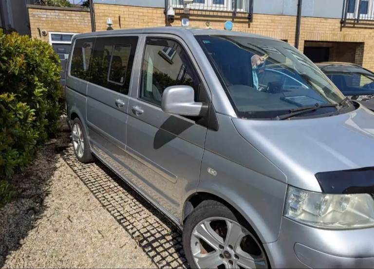 Volkswagen, CARAVELLE, MPV, 2006, Manual, 2460 (cc), 5 doors