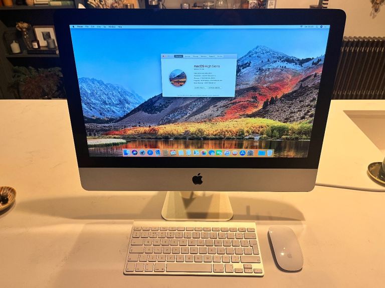 Apple iMac 21.5 inch Intel Core i5 4GB RAM 120GB SSD AMD Radeon 6750 Graphics