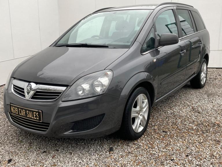 2011 Vauxhall Zafira 1.8i Exclusiv 5dr MPV PETROL Manual