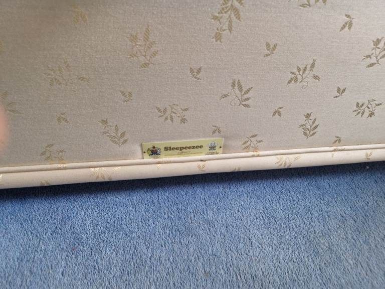 King Size Simba Mattress with 4-Drawer Divan Base