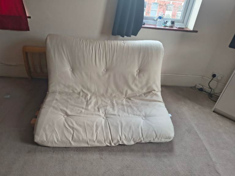 Sofa for free 