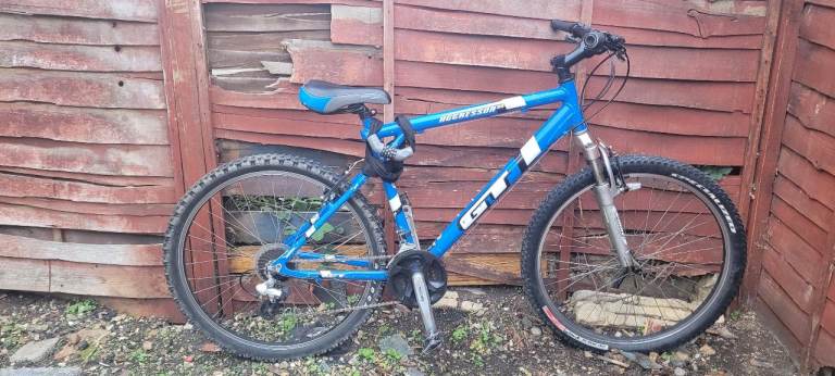 GT Blue Mountain Bike – Good Condition, Ready to Ride