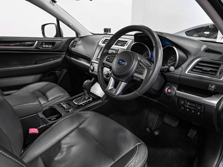 2016 Subaru Outback 2.5i SE Premium 5dr Lineartronic ESTATE PETROL Automatic