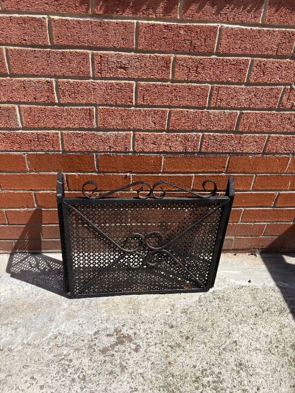 Black Metal Fire Guard Screen – Good Condition
