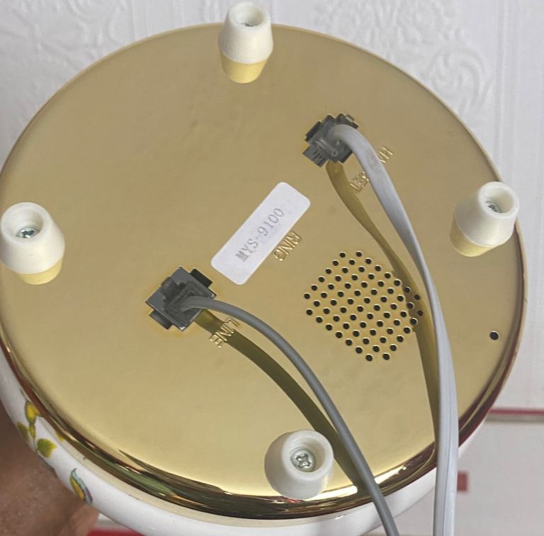 CLASSIC TELEPHONE (CREAM)