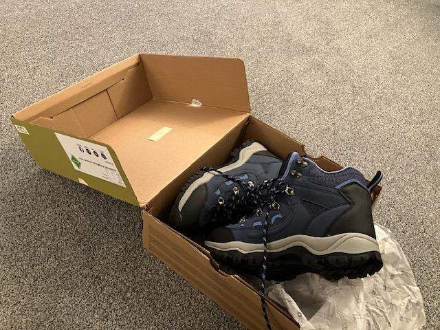 Ladies Walking Boots -BRAND NEW Size 7 blue ankle walking boots