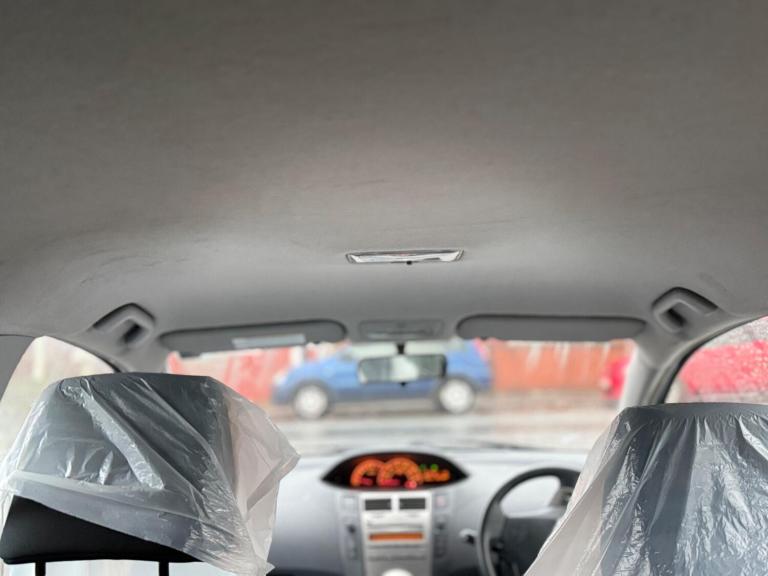 2010 Toyota Yaris 1.33 Dual VVT-i TR Euro 4 (s/s) 5dr HATCHBACK Petrol Manual