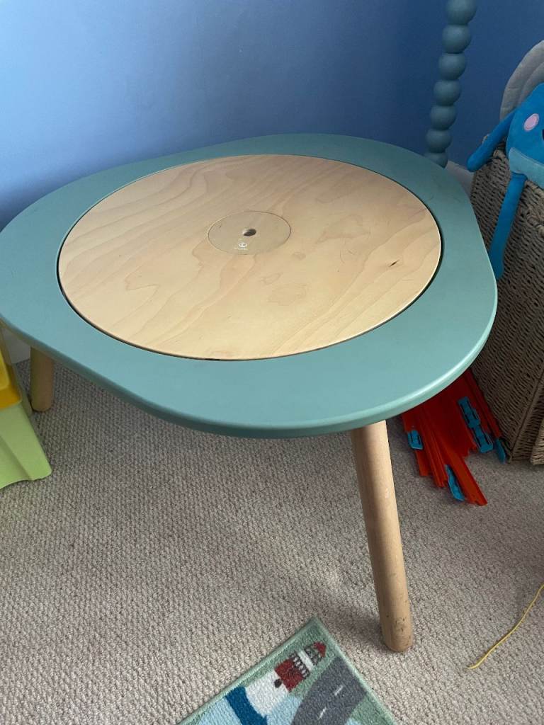 Stokke Activity Table