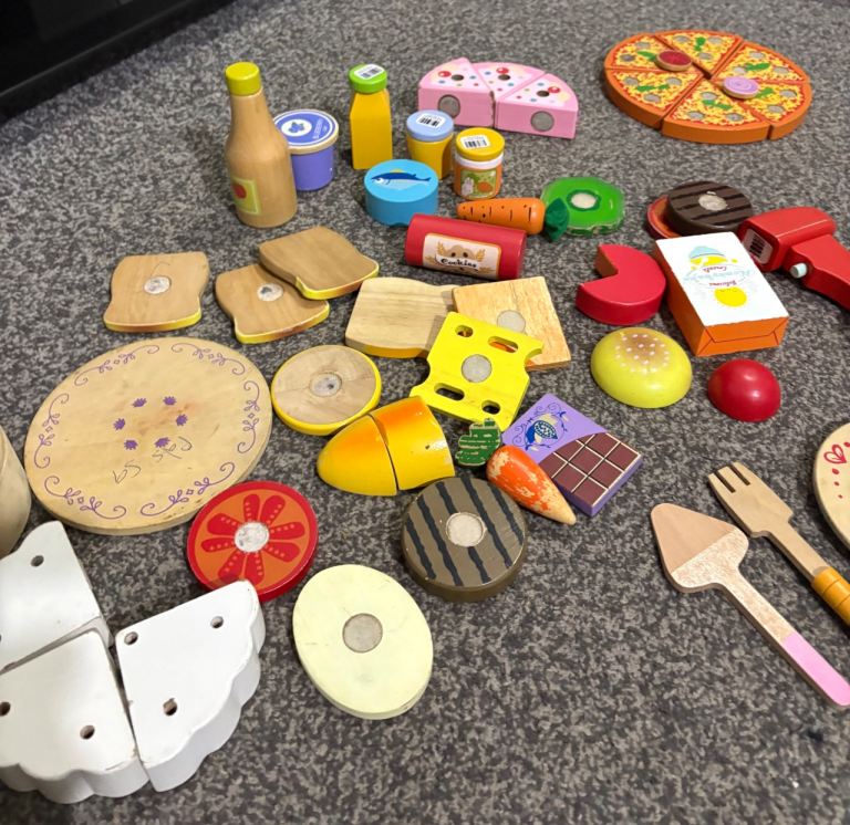Woden kitchen toys