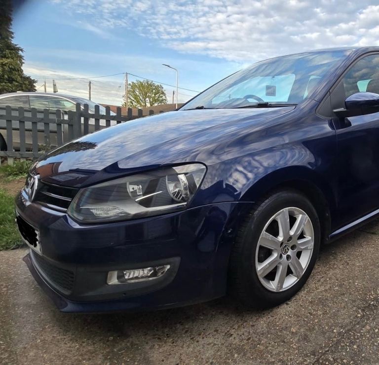 Volkswagen, POLO, Hatchback, 2012, Semi-Auto, 1390 (cc), 3 doors