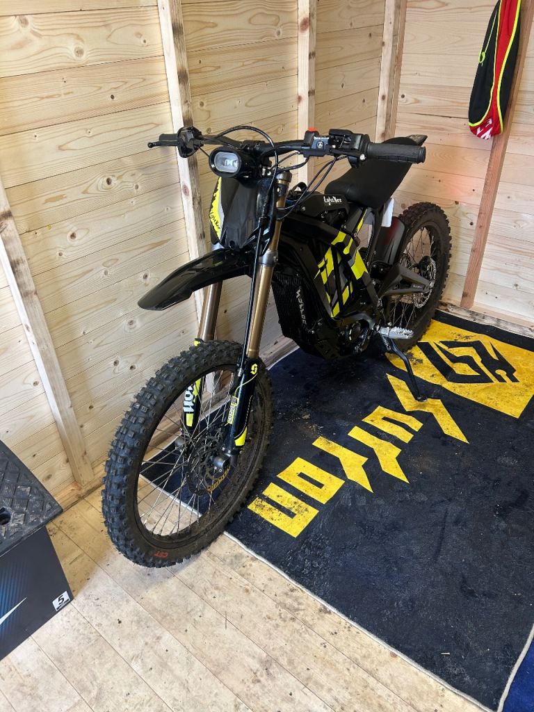 Surron lbx 2025