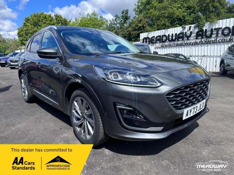 2023 Ford Kuga 2.5 Duratec 14.4kWh Vignale CVT Euro 6 (s/s) 5dr HATCHBACK Petrol/Electric Hybrid ...