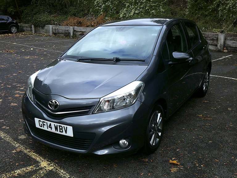 2014 Toyota Yaris 1.33 VVT-i Icon+ 5dr Multidrive S HATCHBACK Petrol Manual