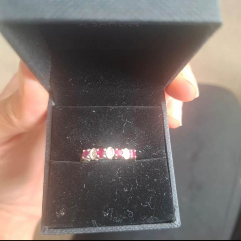 9ct Gold ring 