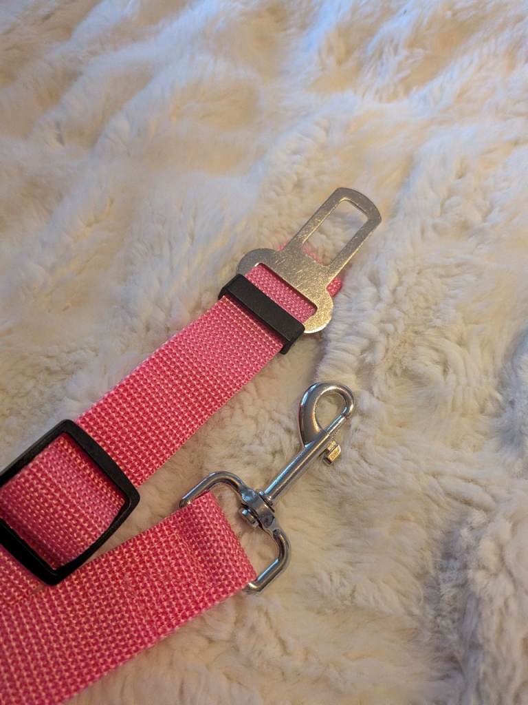 Pink Adjustable Dog Safety Car Seat Belt CASH OR TRANSFER 